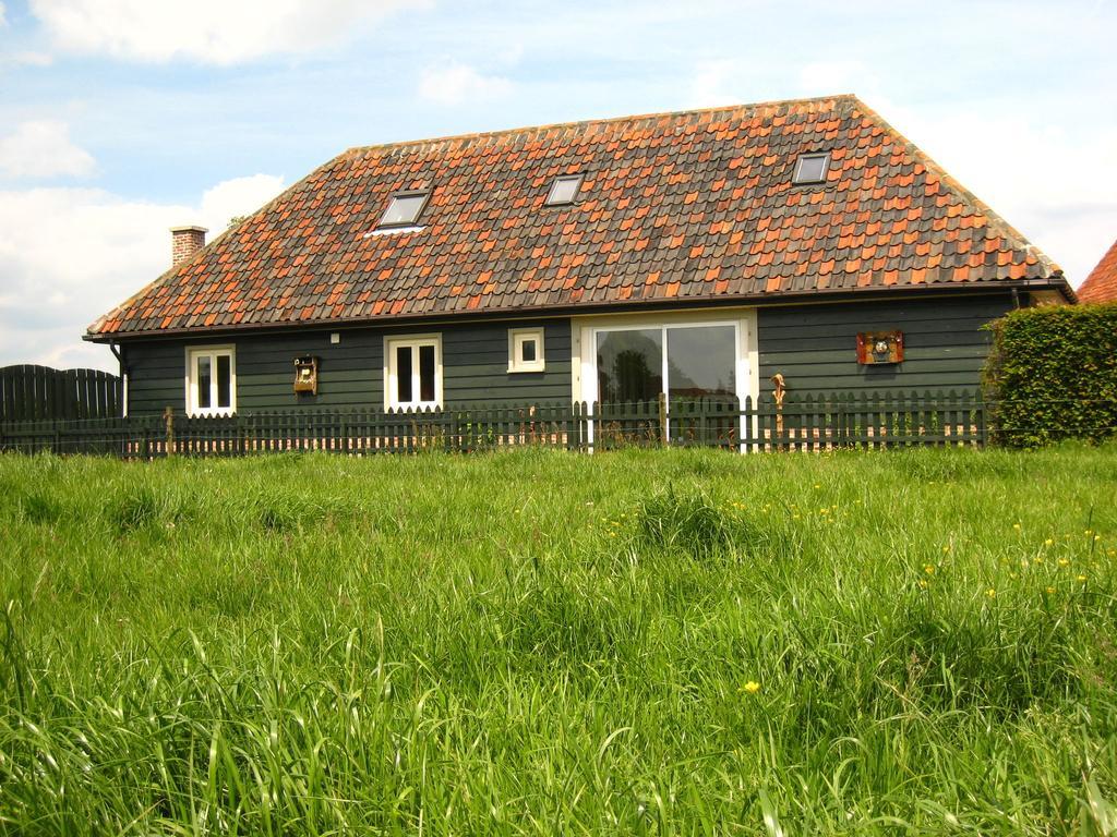 Charming Holiday Home In Zele Near The Forest Экстерьер фото