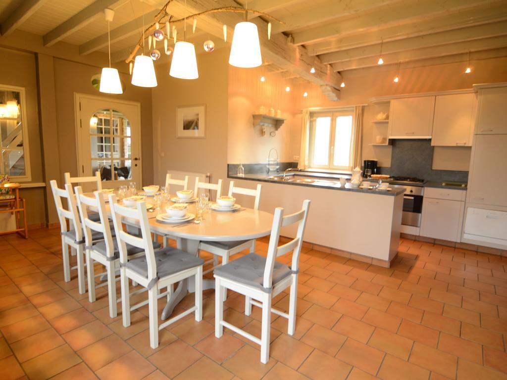 Charming Holiday Home In Zele Near The Forest Экстерьер фото