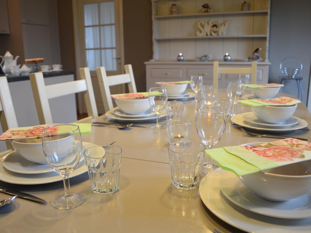Charming Holiday Home In Zele Near The Forest Экстерьер фото