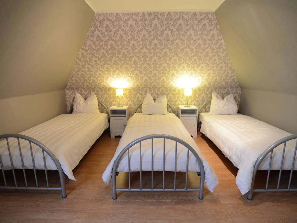 Charming Holiday Home In Zele Near The Forest Экстерьер фото